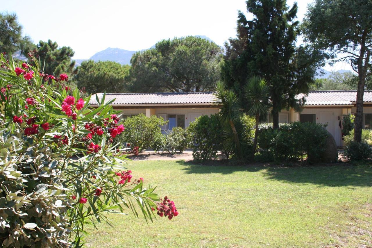 Feriendorf Zum Stoerrischen Esel Hotel Calvi  Exterior photo